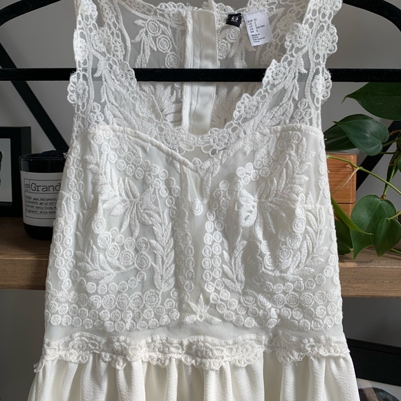 Lace Top H&M Mini Dress - Picture 2 of 5